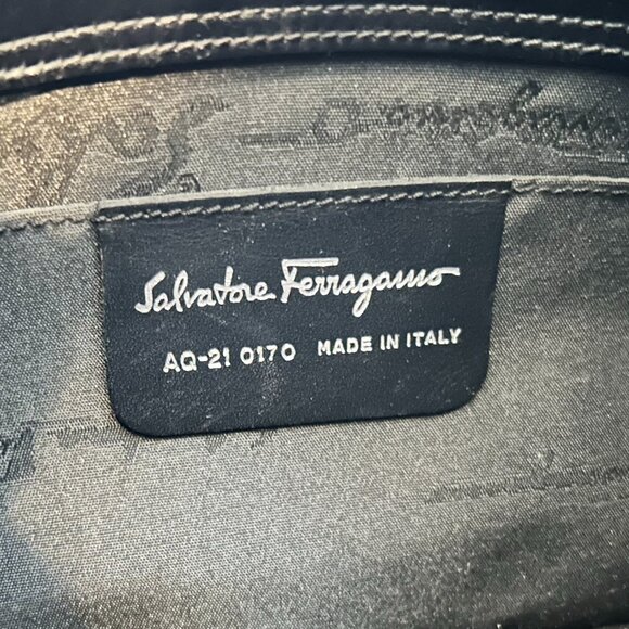 Black Salvatore Ferragamo Gancini Hobo Shoulder Bag with dust bag AQ-210170 - Picture 2 of 15